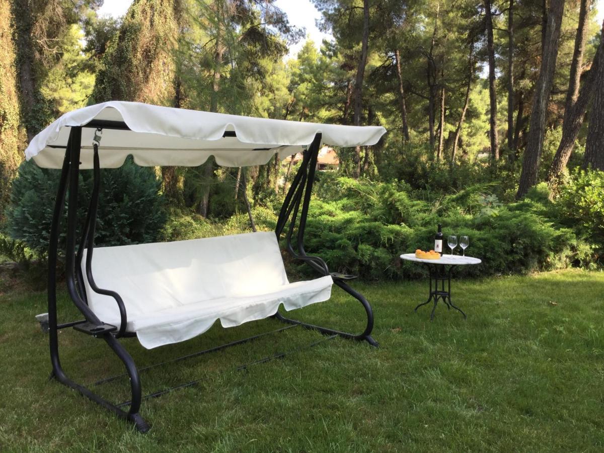 Beautiful Summerhouse In Sani'S Pine Forest Sani  Exterior foto